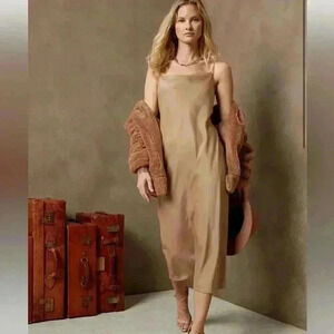 Banana Republic SATIN SLIP DRESS